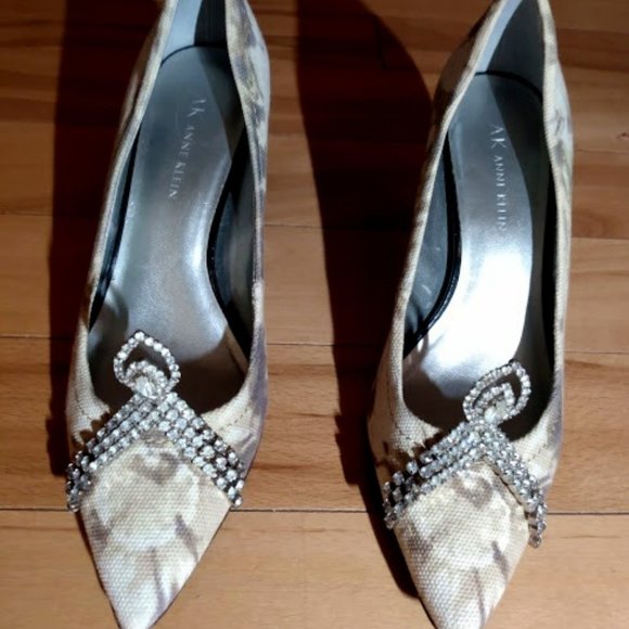 Musi Accessories Musi Vintage Silvertone Shoe Clips With A Marquis Stone Poshmark